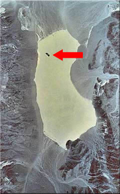 Racetrack_Playa_from_space